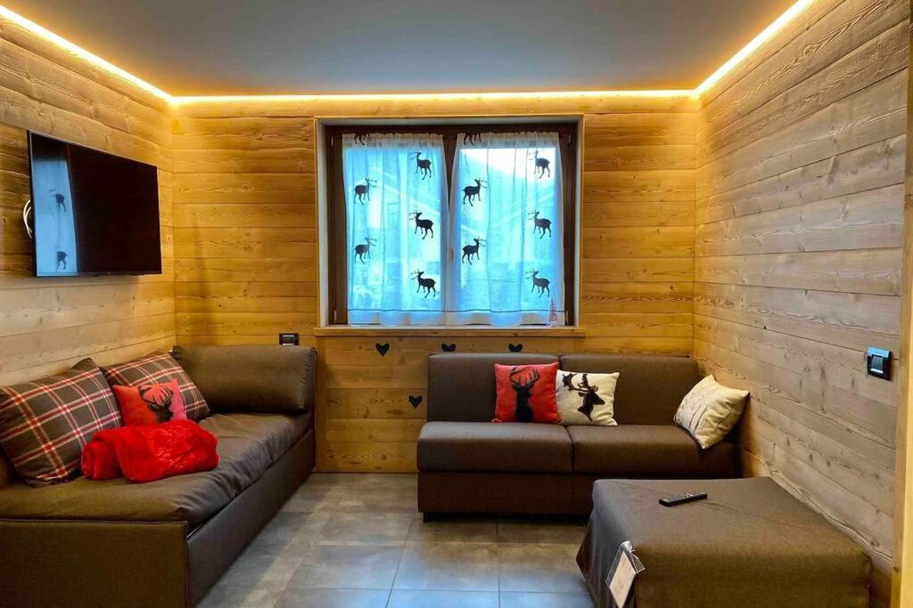 La Petite Maison D'Erika Аоста Екстериор снимка