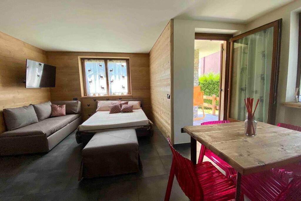 La Petite Maison D'Erika Аоста Екстериор снимка