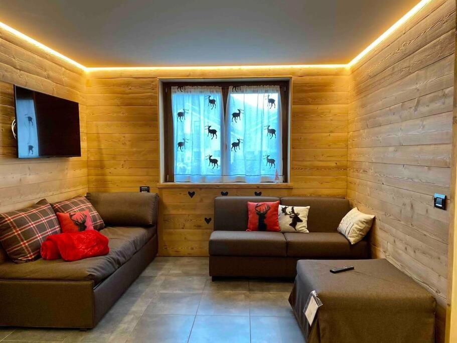 La Petite Maison D'Erika Аоста Екстериор снимка